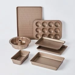 Food Network™ 7-pc. Ultimate Textured Bakeware Set -Food Network Shop unnamed file 662